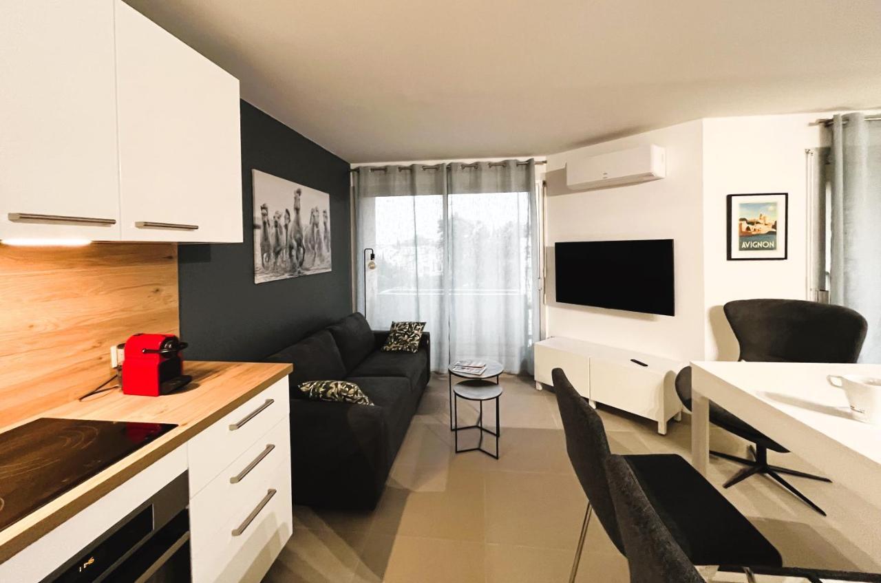 Confortable Appartement Pres D'Avignon Le Pontet  Exterior foto